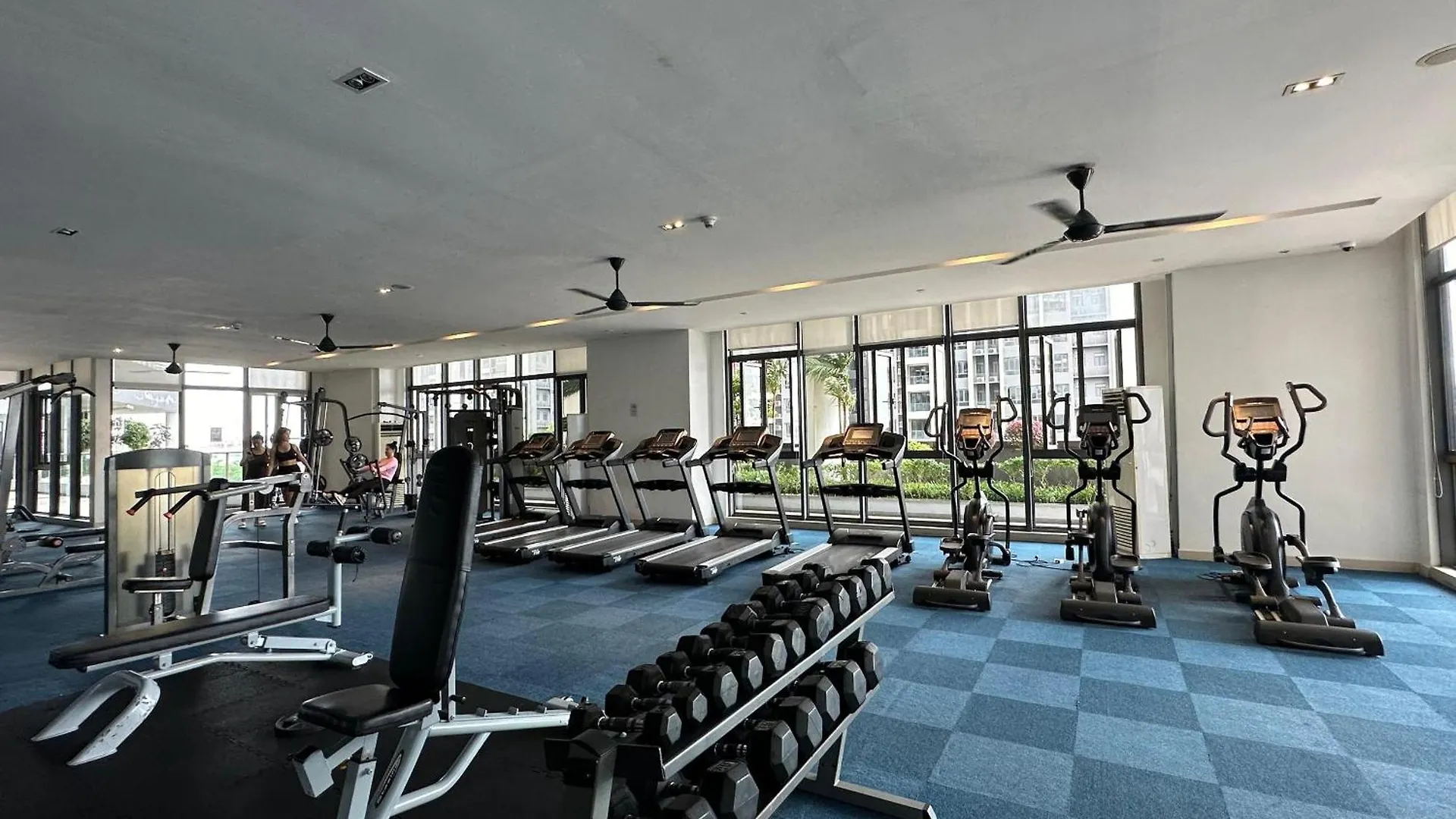 R&F 2 Bedroom 4 Pax High Floor Netflix Wifi Johor Bahru 0*,  Malaysia