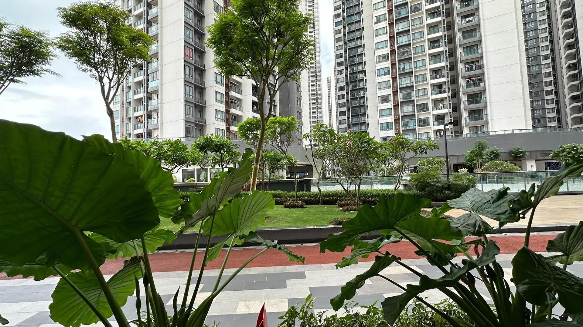 R&F 2 Bedroom 4 Pax High Floor Netflix Wifi Johor Bahru 0*,  Malaysia